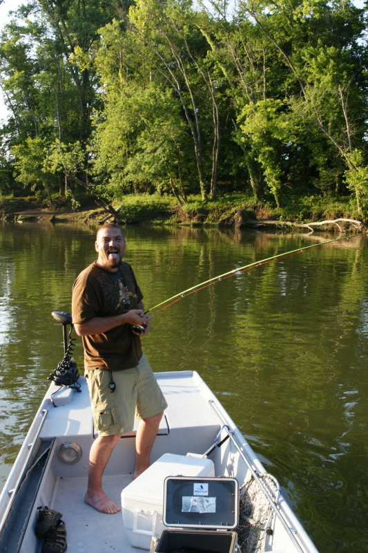 Tennessee Striper Fly Fishing Guide. 
Keywords: Tennessee Striper Fly Fishing Guide. 