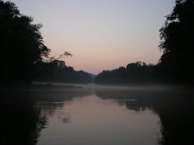 [url=http://www.trophyfishingtn.com/]TrophyFishingTN.Com[/url]
Keywords: Tennessee Scenic River Photography Trips